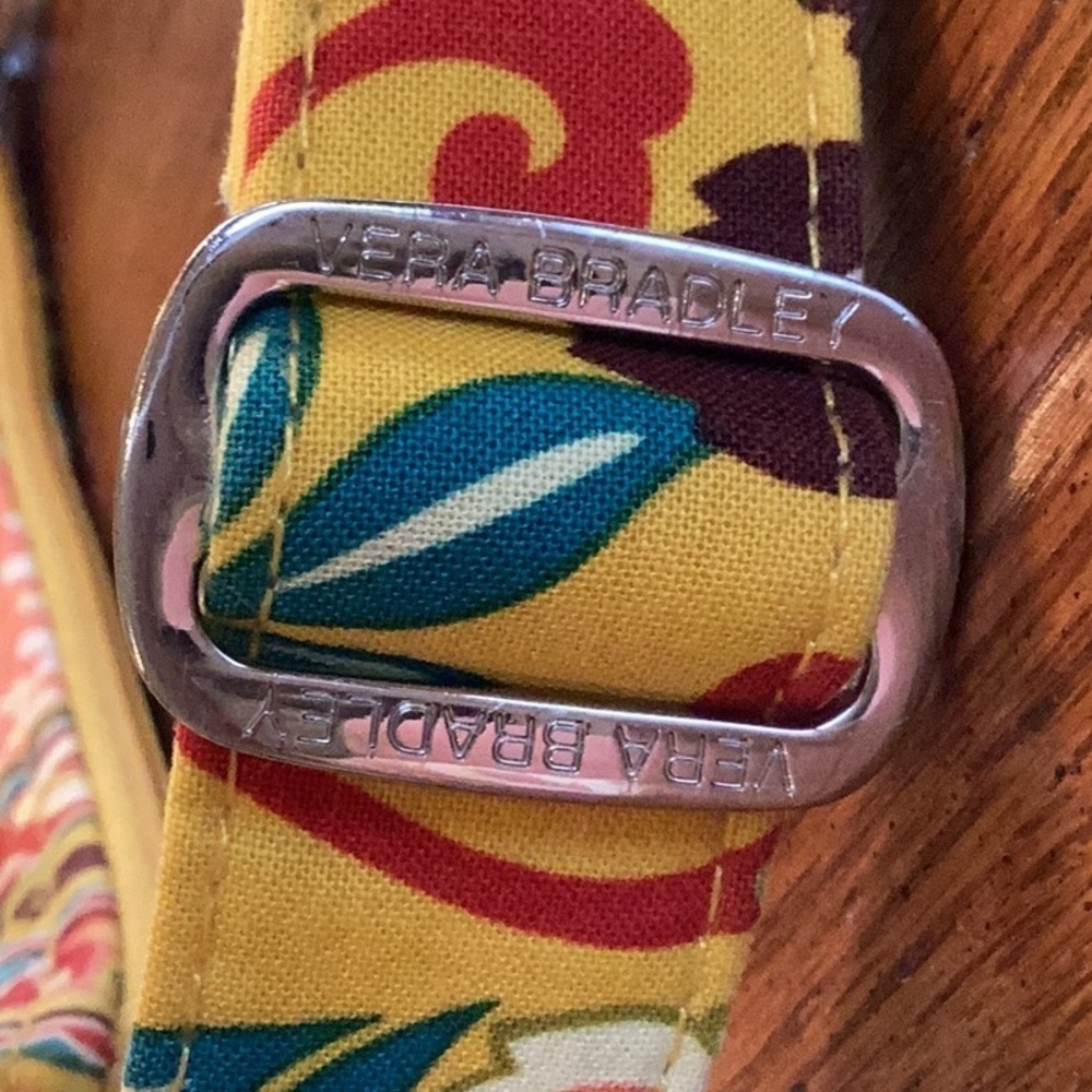 Vera Bradley Retired Yellow Provencal Pattern Shoulder bag, Purse or Crossbody - Picture 16 of 16